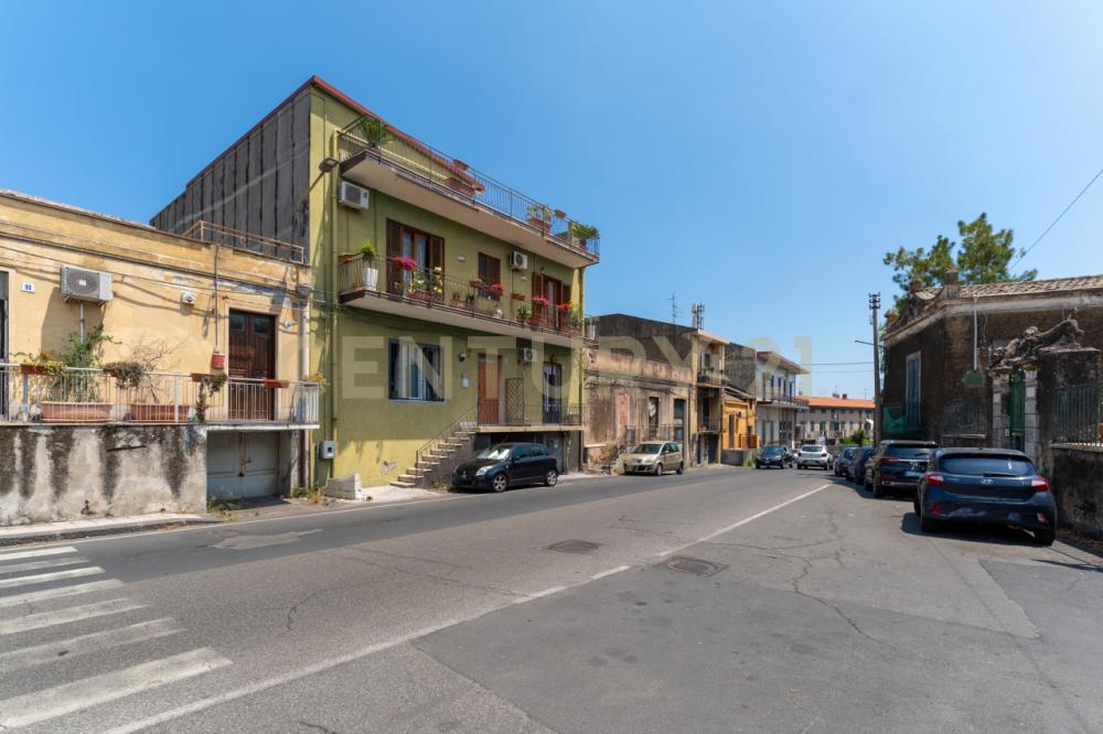 casa indipendente in vendita a San Giovanni la Punta in zona Trappeto