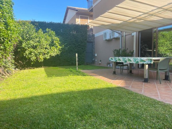 casa indipendente in vendita a San Giovanni la Punta in zona Trappeto