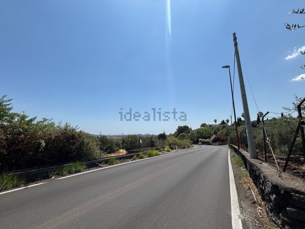 terreno edificabile in vendita a San Giovanni la Punta