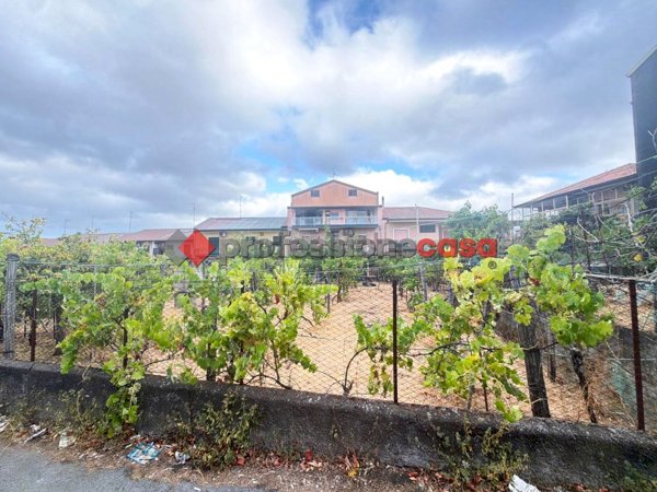 casa indipendente in vendita a San Giovanni la Punta