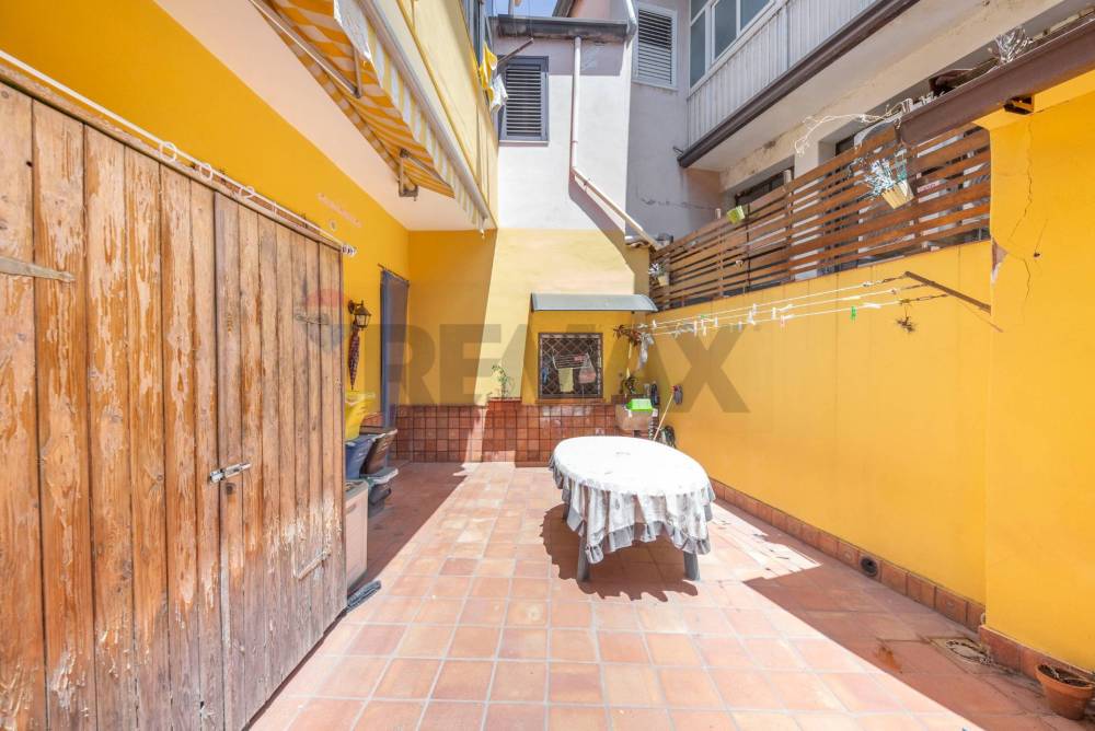 casa indipendente in vendita a San Giovanni la Punta