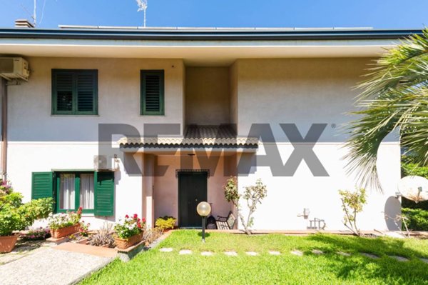 casa indipendente in vendita a San Giovanni la Punta