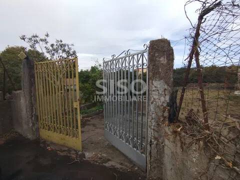 terreno in vendita a San Giovanni la Punta