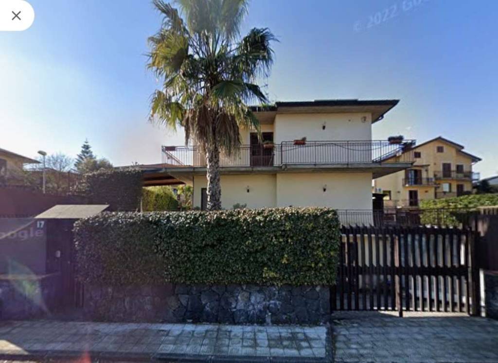 casa indipendente in vendita a San Giovanni la Punta