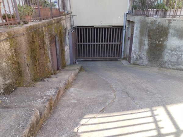 casa indipendente in vendita a San Giovanni la Punta