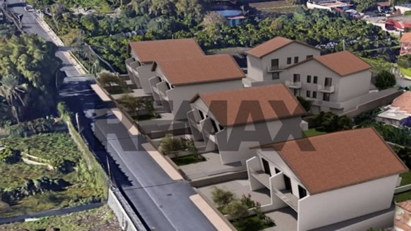 casa indipendente in vendita a San Giovanni la Punta
