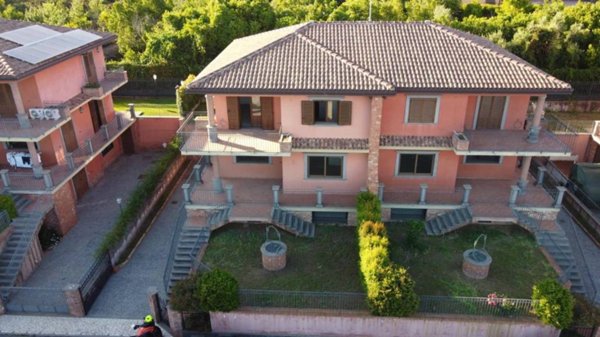 casa indipendente in vendita a San Gregorio di Catania