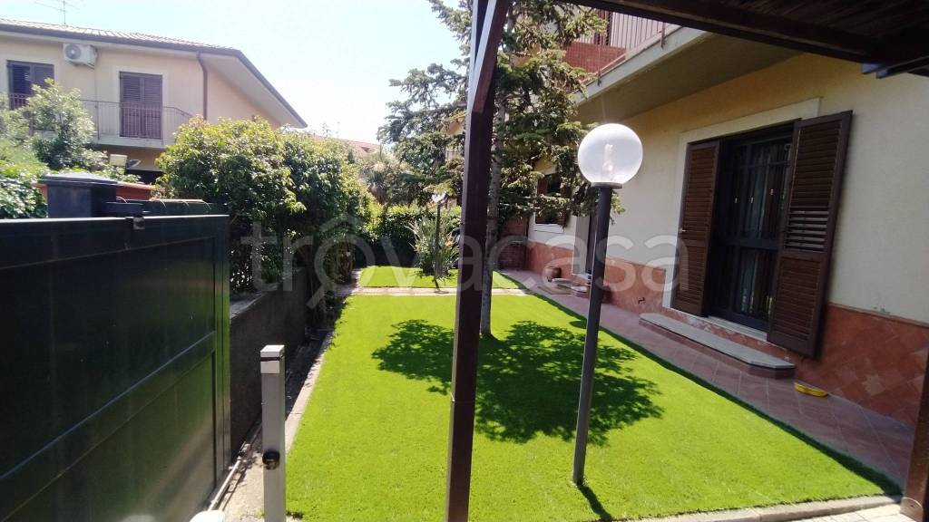 casa indipendente in vendita a San Gregorio di Catania