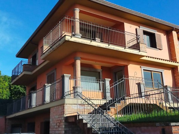 casa indipendente in vendita a San Gregorio di Catania