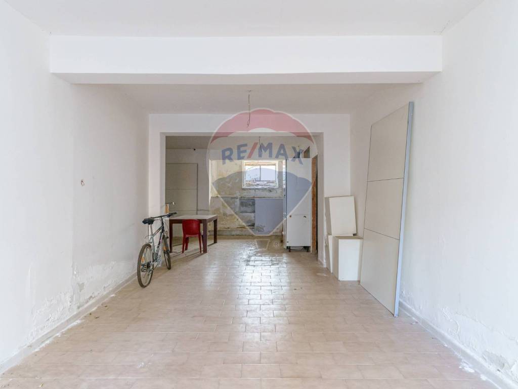 locale commerciale in vendita a San Gregorio di Catania