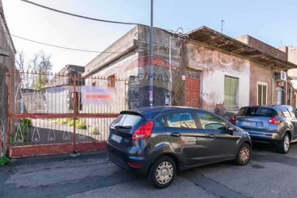 casa indipendente in vendita a San Gregorio di Catania