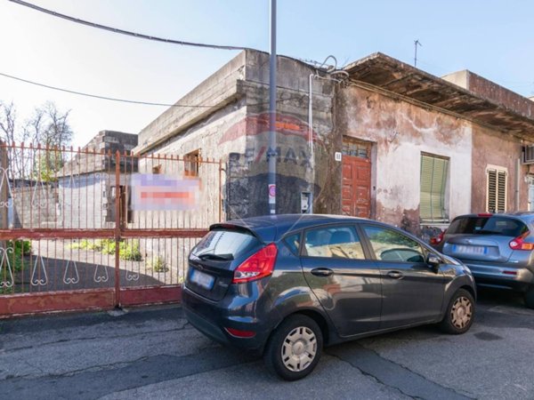 casa indipendente in vendita a San Gregorio di Catania