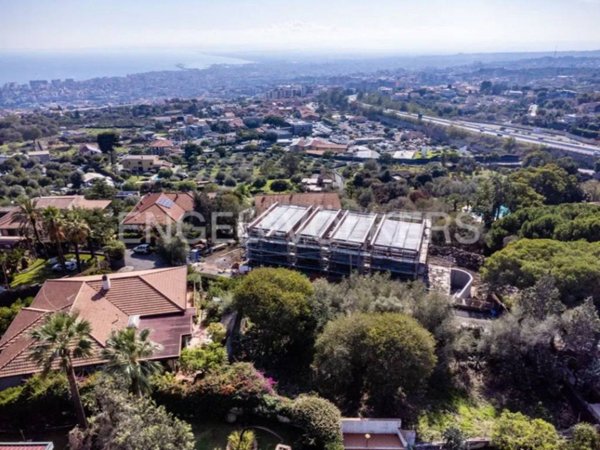 casa indipendente in vendita a San Gregorio di Catania