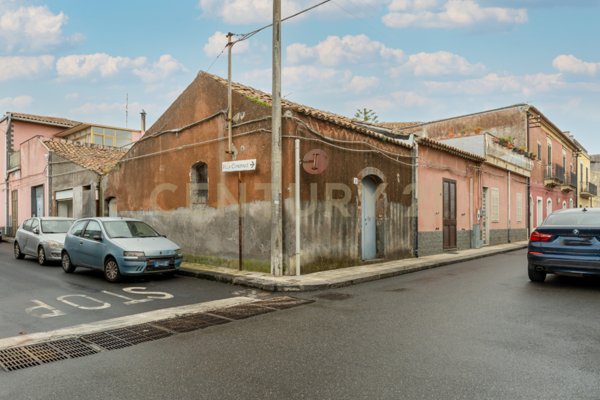 casa semindipendente in vendita a San Gregorio di Catania