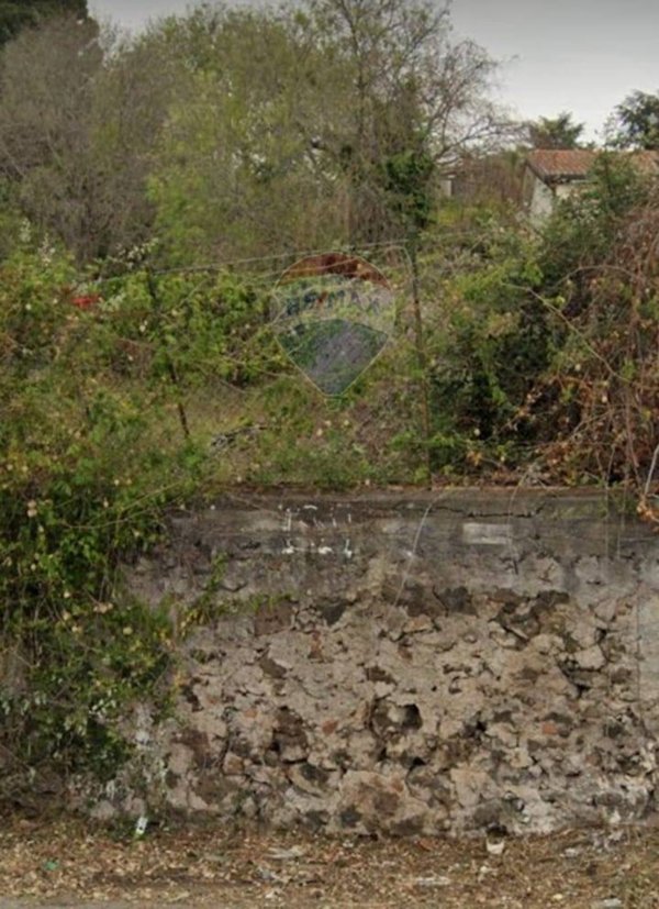 terreno edificabile in vendita a San Gregorio di Catania