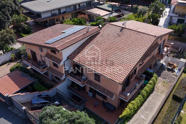 casa indipendente in vendita a San Gregorio di Catania