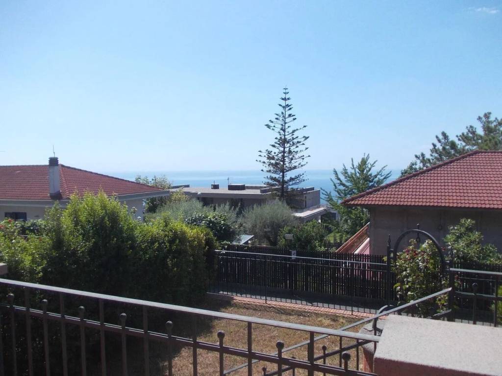 casa indipendente in vendita a San Gregorio di Catania