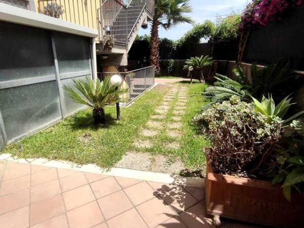 casa indipendente in vendita a San Gregorio di Catania