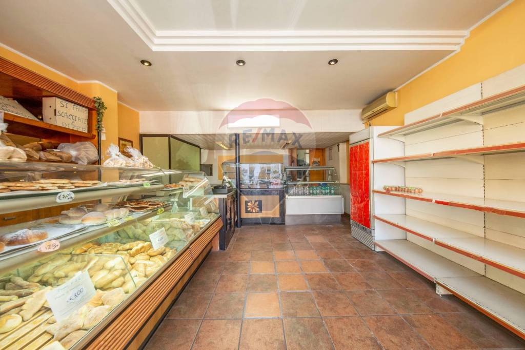 locale commerciale in vendita a San Gregorio di Catania