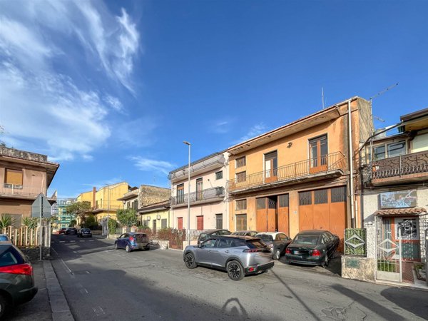 locale commerciale in vendita a San Gregorio di Catania