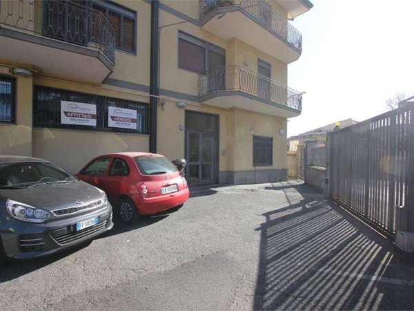 locale commerciale in vendita a San Gregorio di Catania