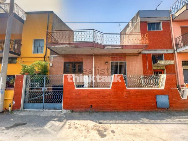 casa semindipendente in vendita a San Gregorio di Catania
