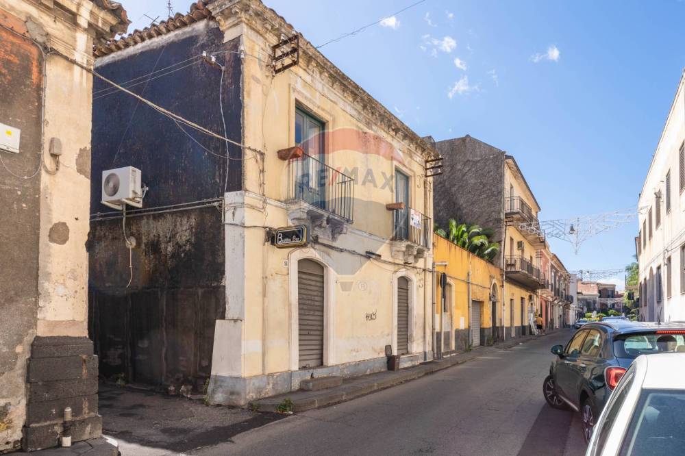 casa indipendente in vendita a San Gregorio di Catania