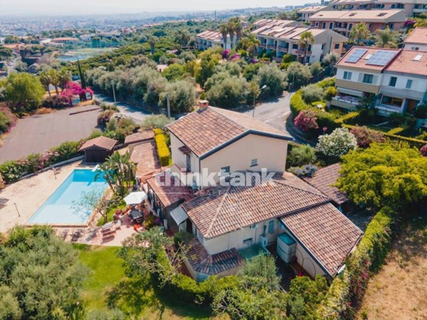 casa indipendente in vendita a San Gregorio di Catania