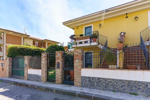 casa indipendente in vendita a San Gregorio di Catania