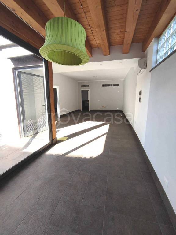 ufficio in vendita a San Gregorio di Catania