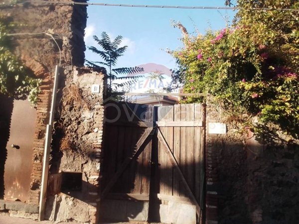 casa indipendente in vendita a San Gregorio di Catania