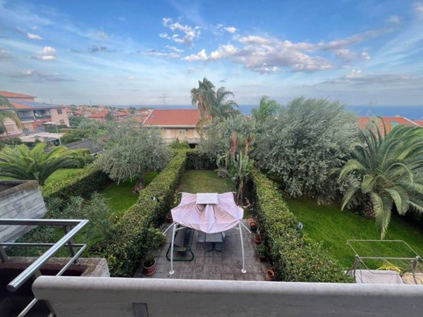 casa indipendente in vendita a San Gregorio di Catania