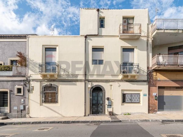 casa indipendente in vendita a San Gregorio di Catania