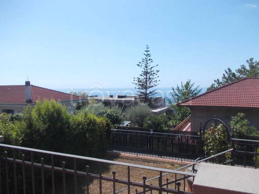 casa indipendente in vendita a San Gregorio di Catania