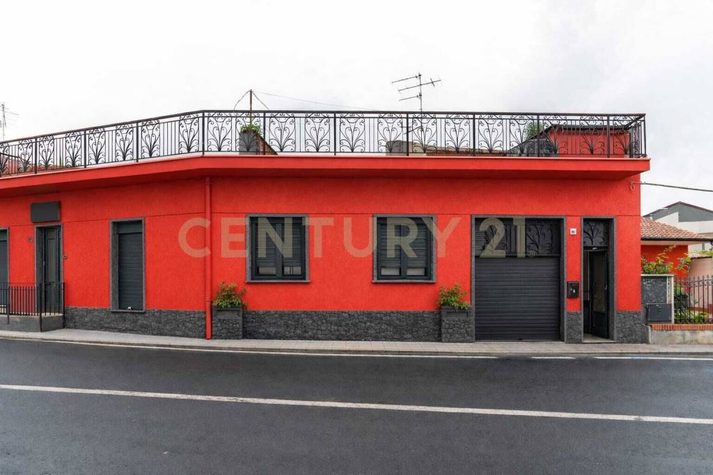 casa indipendente in vendita a San Gregorio di Catania