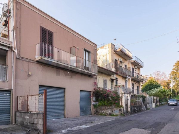casa indipendente in vendita a San Gregorio di Catania