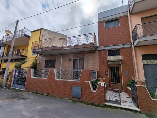casa indipendente in vendita a San Gregorio di Catania
