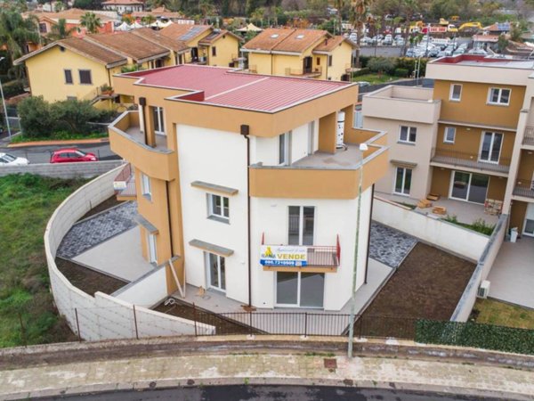 casa indipendente in vendita a San Gregorio di Catania