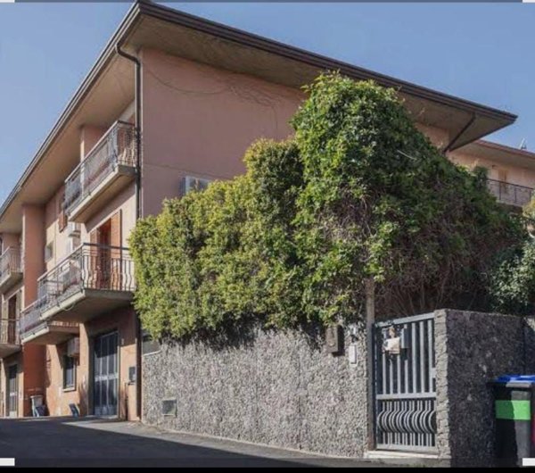 casa indipendente in vendita a San Gregorio di Catania