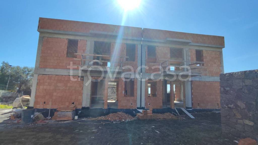 casa indipendente in vendita a San Gregorio di Catania