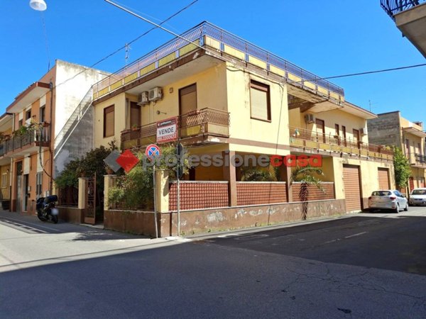 casa indipendente in vendita a San Gregorio di Catania