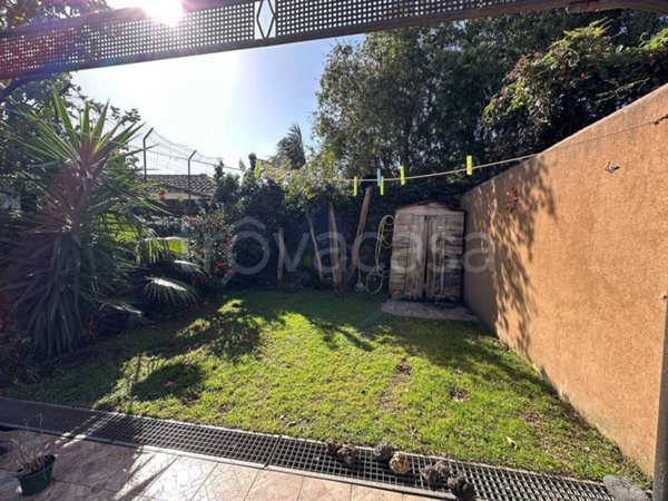 casa semindipendente in vendita a San Gregorio di Catania