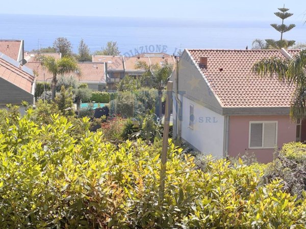 casa indipendente in vendita a San Gregorio di Catania