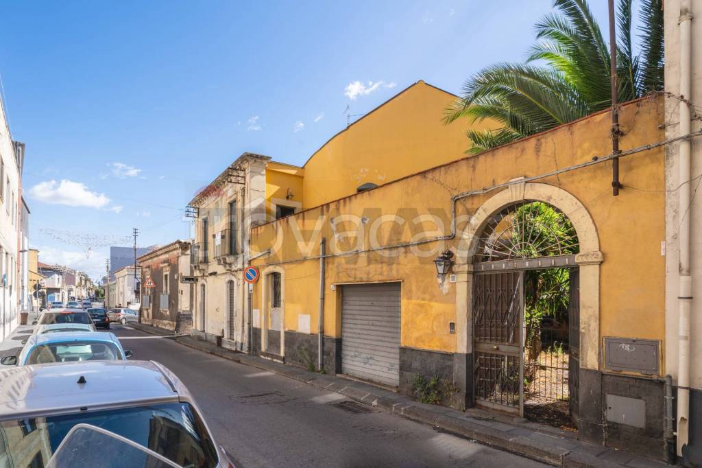 casa indipendente in vendita a San Gregorio di Catania