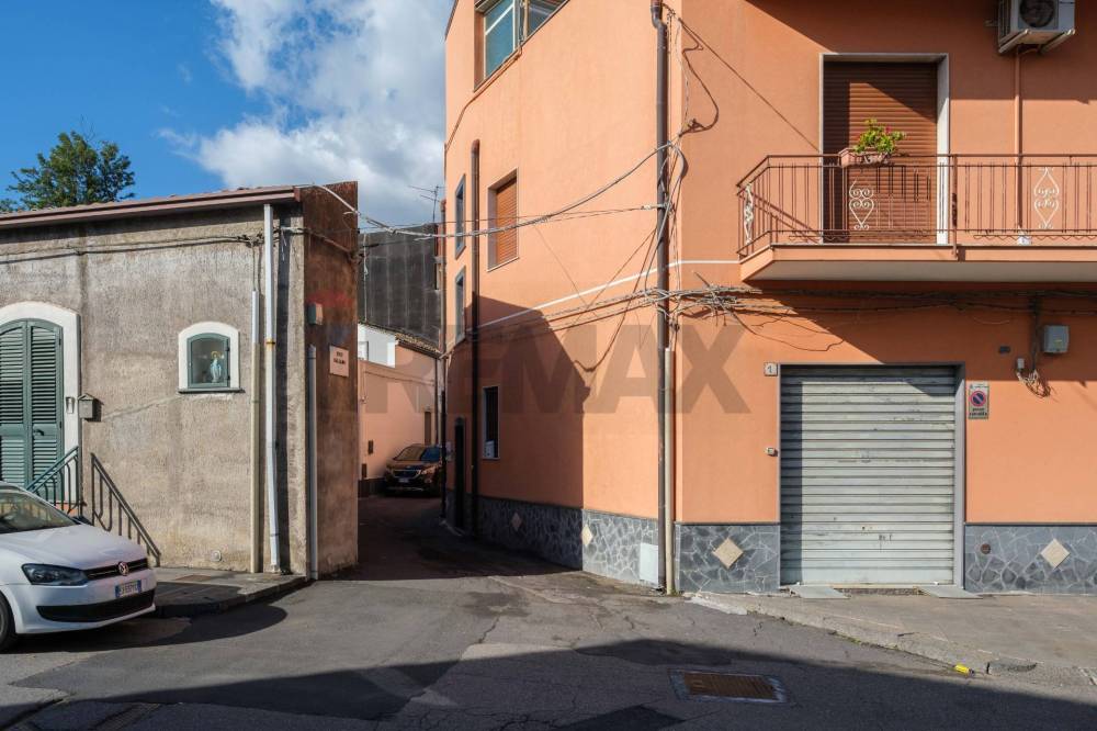 terreno edificabile in vendita a San Gregorio di Catania
