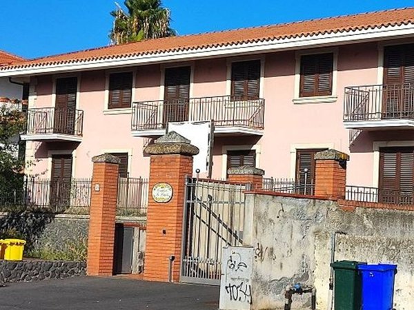 casa indipendente in vendita a San Gregorio di Catania