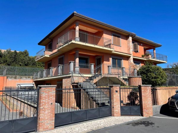 casa indipendente in vendita a San Gregorio di Catania
