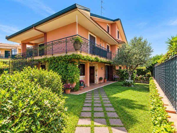 casa indipendente in vendita a San Gregorio di Catania