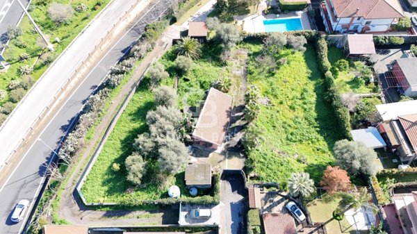 terreno in vendita a San Gregorio di Catania
