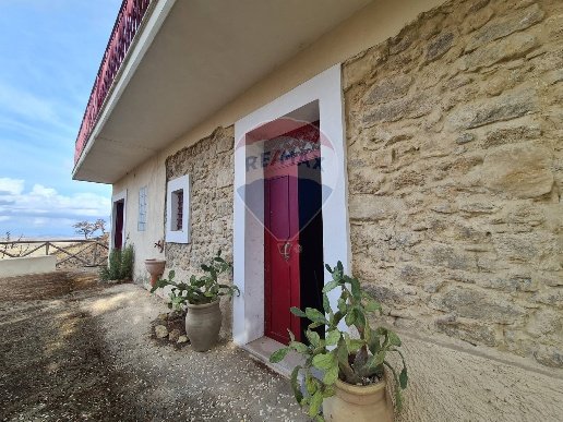 casa indipendente in vendita a Morfasso in zona San Michele